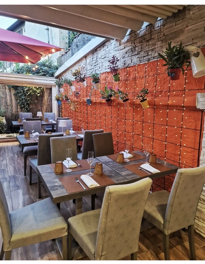 Il giardino interno del ristorante
